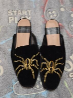 Zara Black Velvet Slip-On Loafers with Gold Spider Embroidery